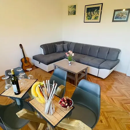 Iva Appartement *